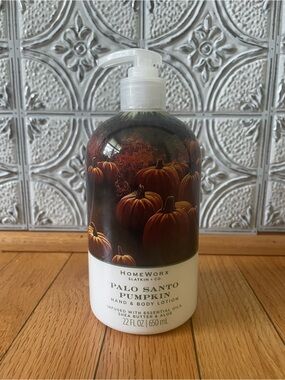 Homeworx Palo Santo Pumpkin Hand & Body Lotion NWT